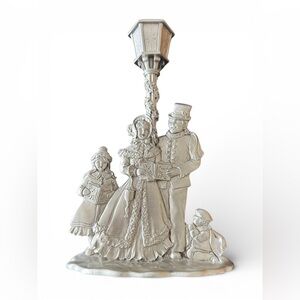 Seagull vintage pewter Silver toned Holiday Carolers by lamp post candlestick